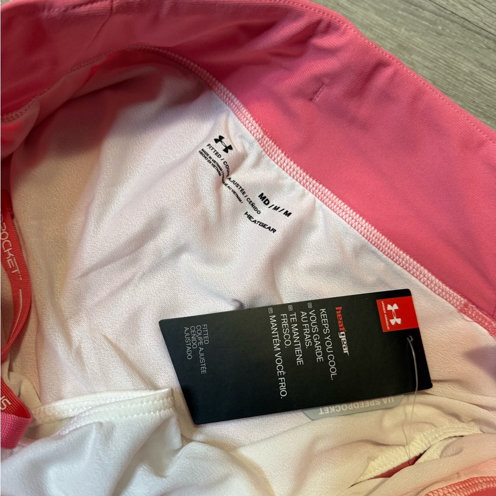•UNDER ARMOUR• FITTED RUNNING SHORTS - Picture 4 of 6